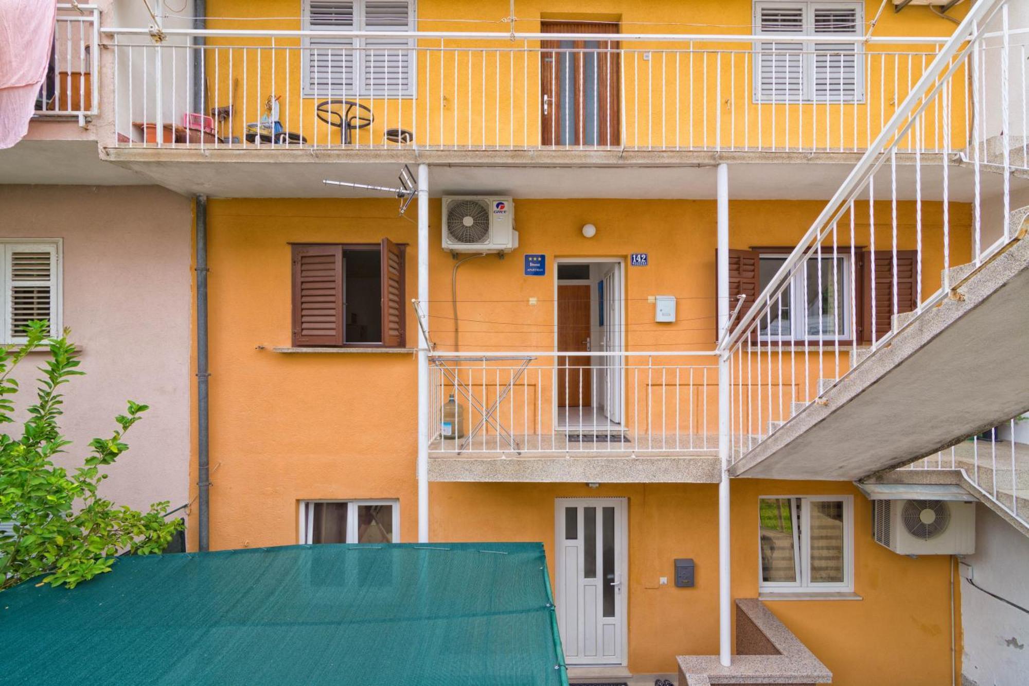 ספליט Cakic Apartmani מראה חיצוני תמונה