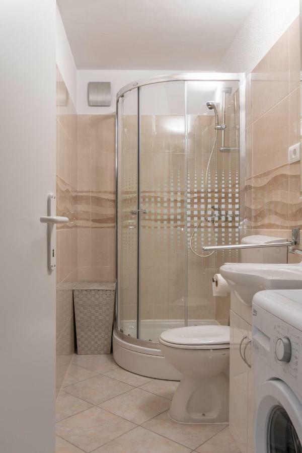 ספליט Cakic Apartmani מראה חיצוני תמונה