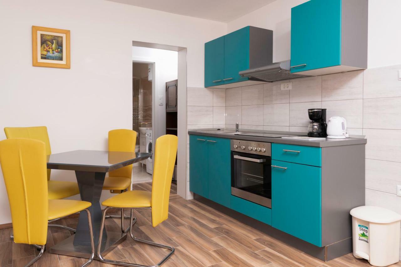 ספליט Cakic Apartmani מראה חיצוני תמונה